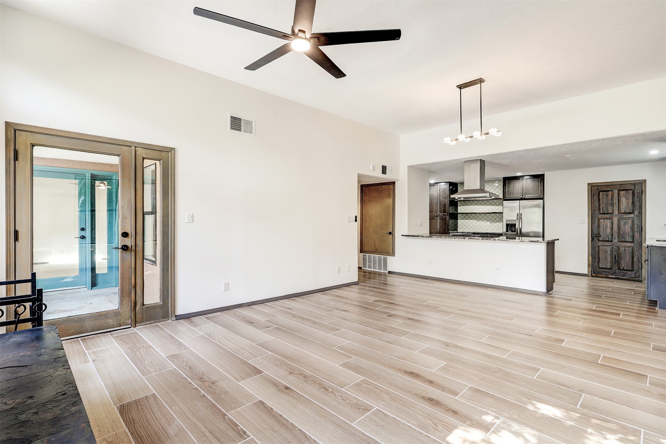 2550 Camino San Patricio