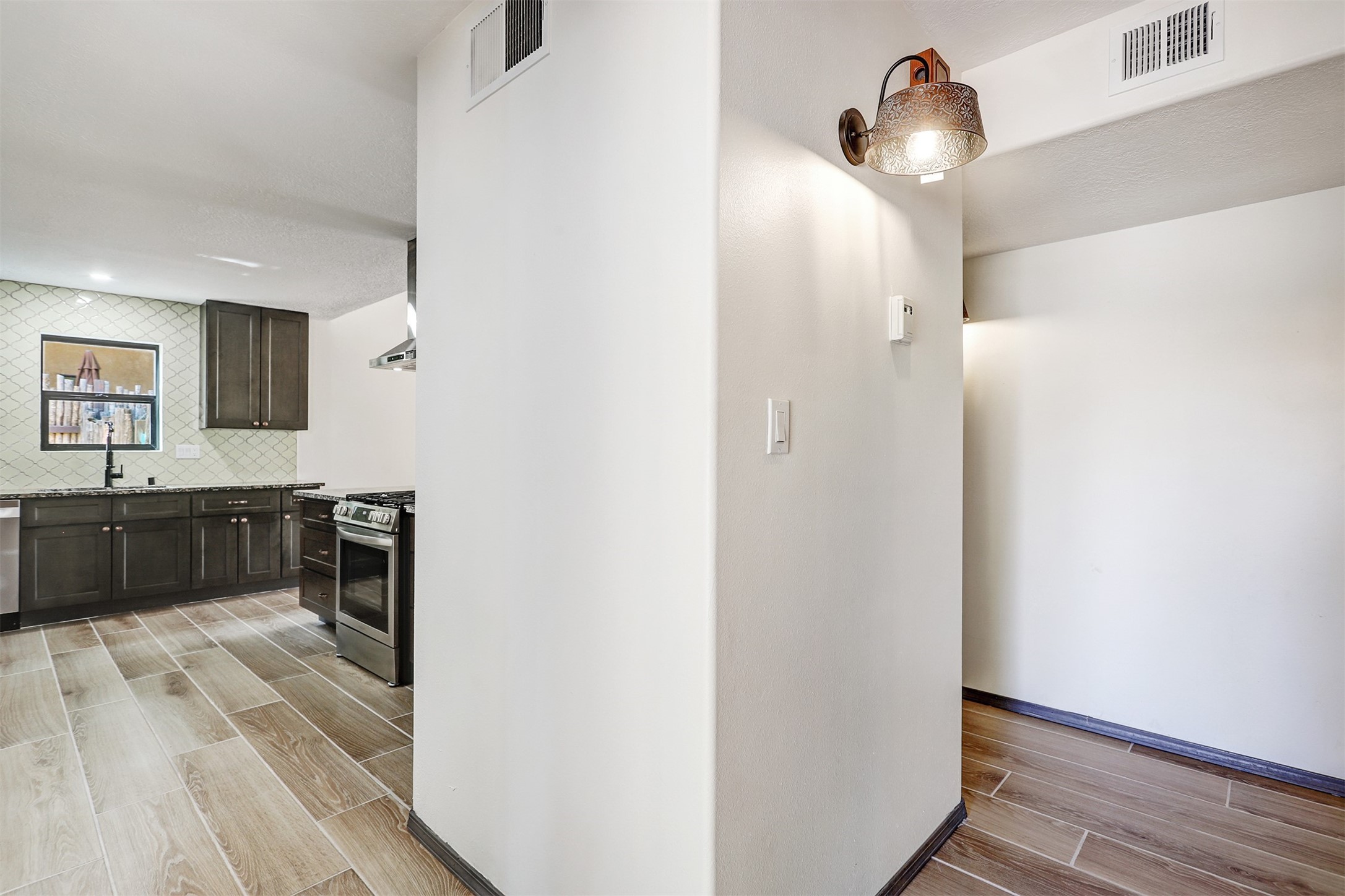 2550 Camino San Patricio