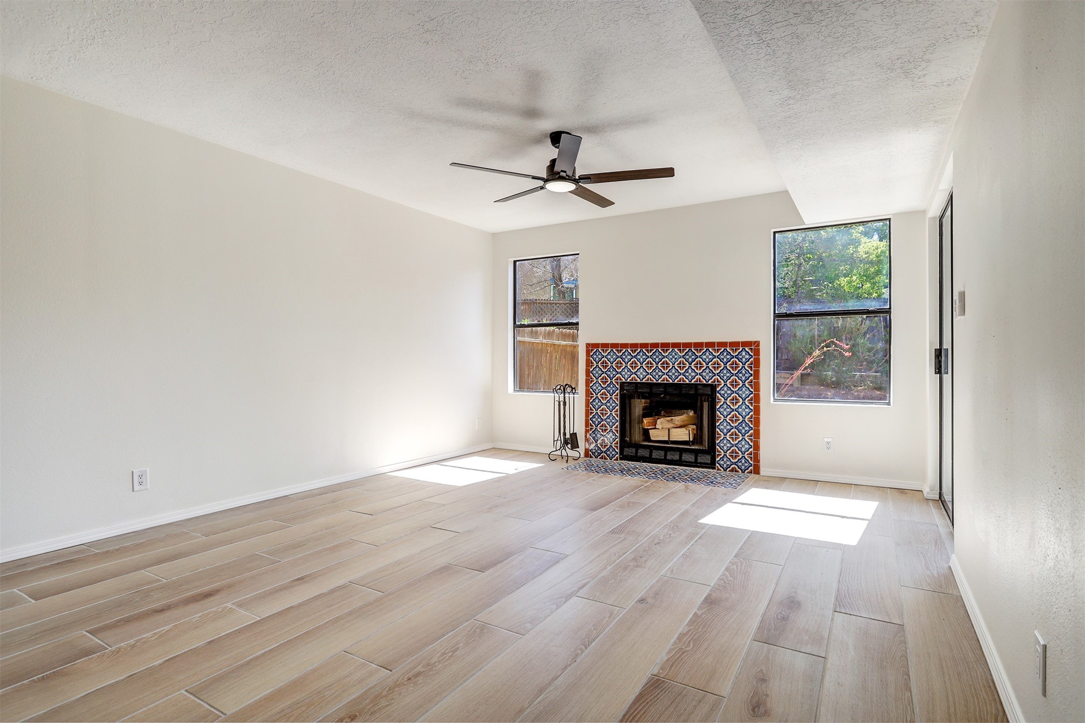 2921 Viaje Pavo Real