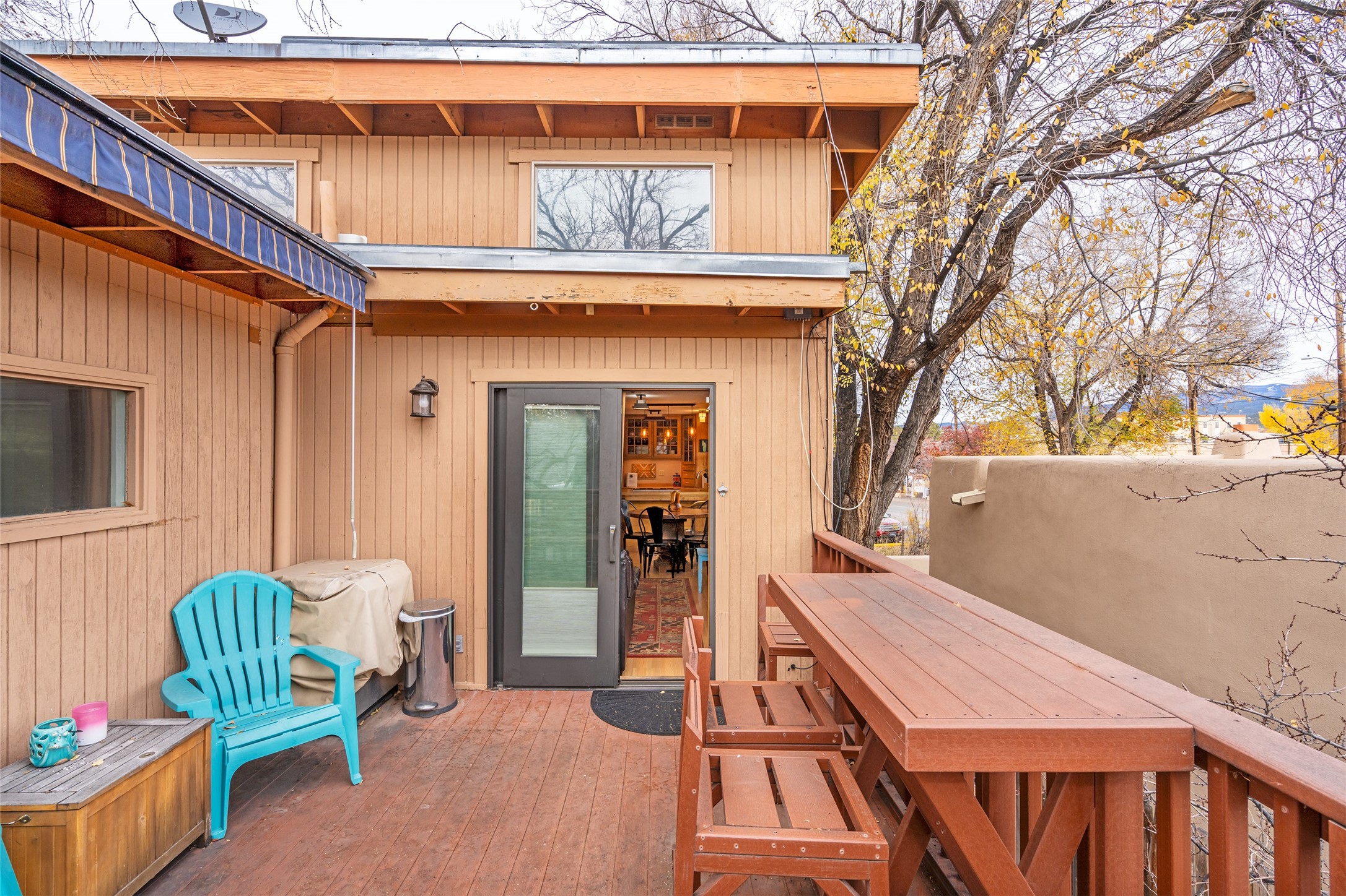 223 E Santa Fe C