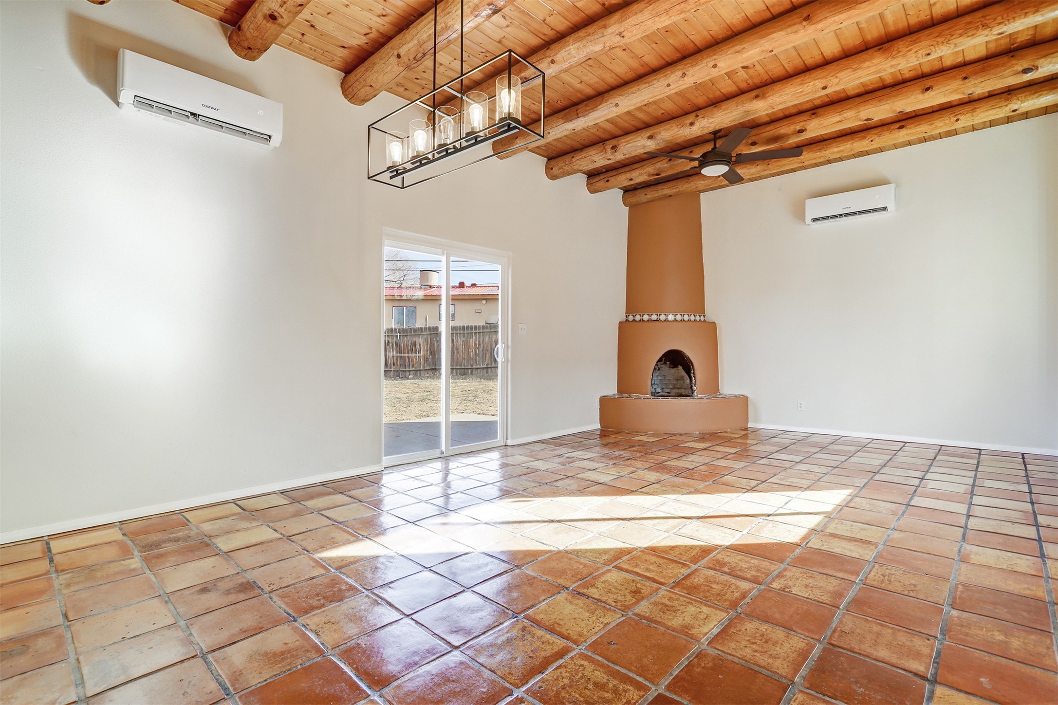 1647 Calle Sotero
