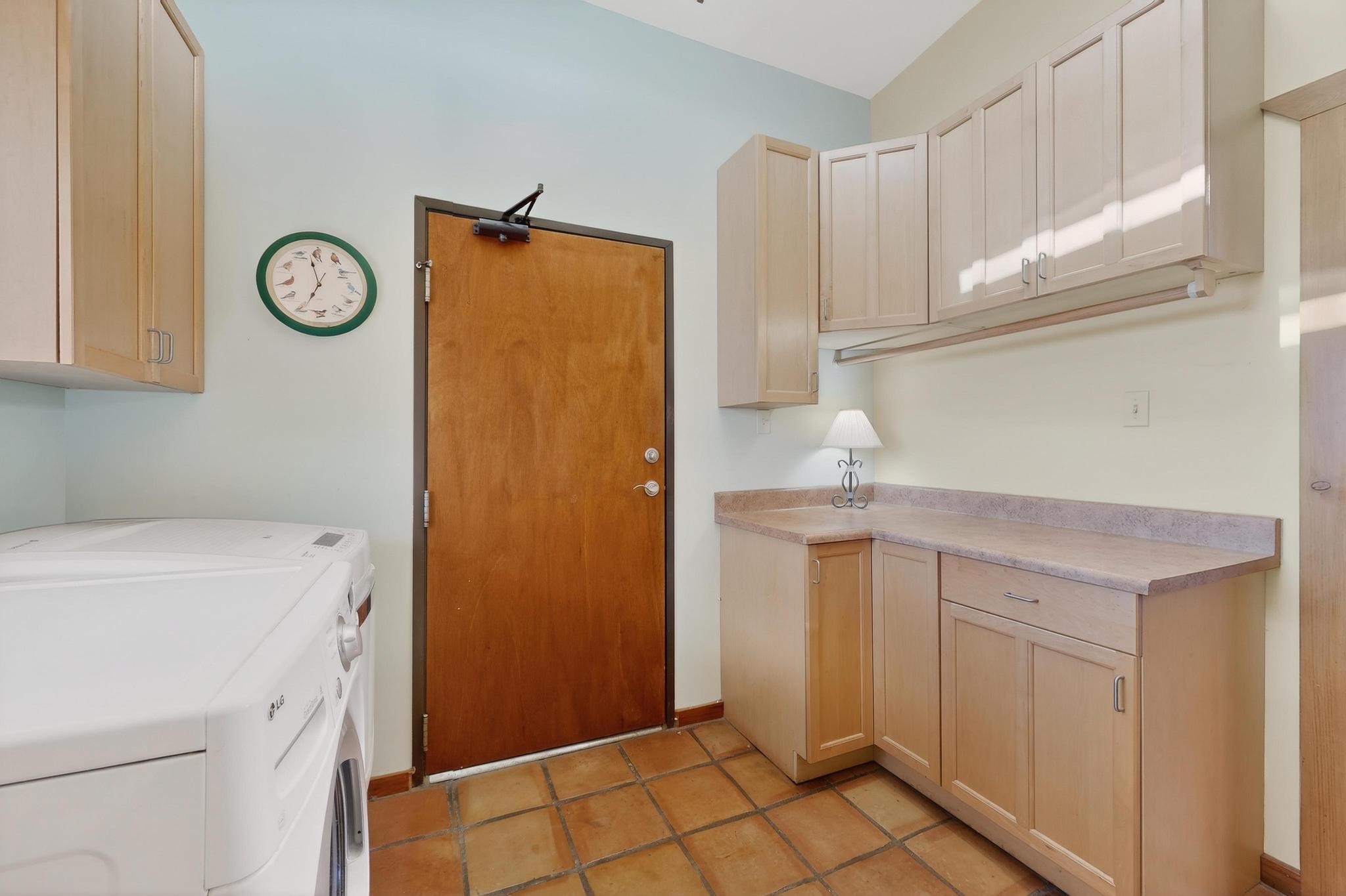 100 TOWER RIDGE