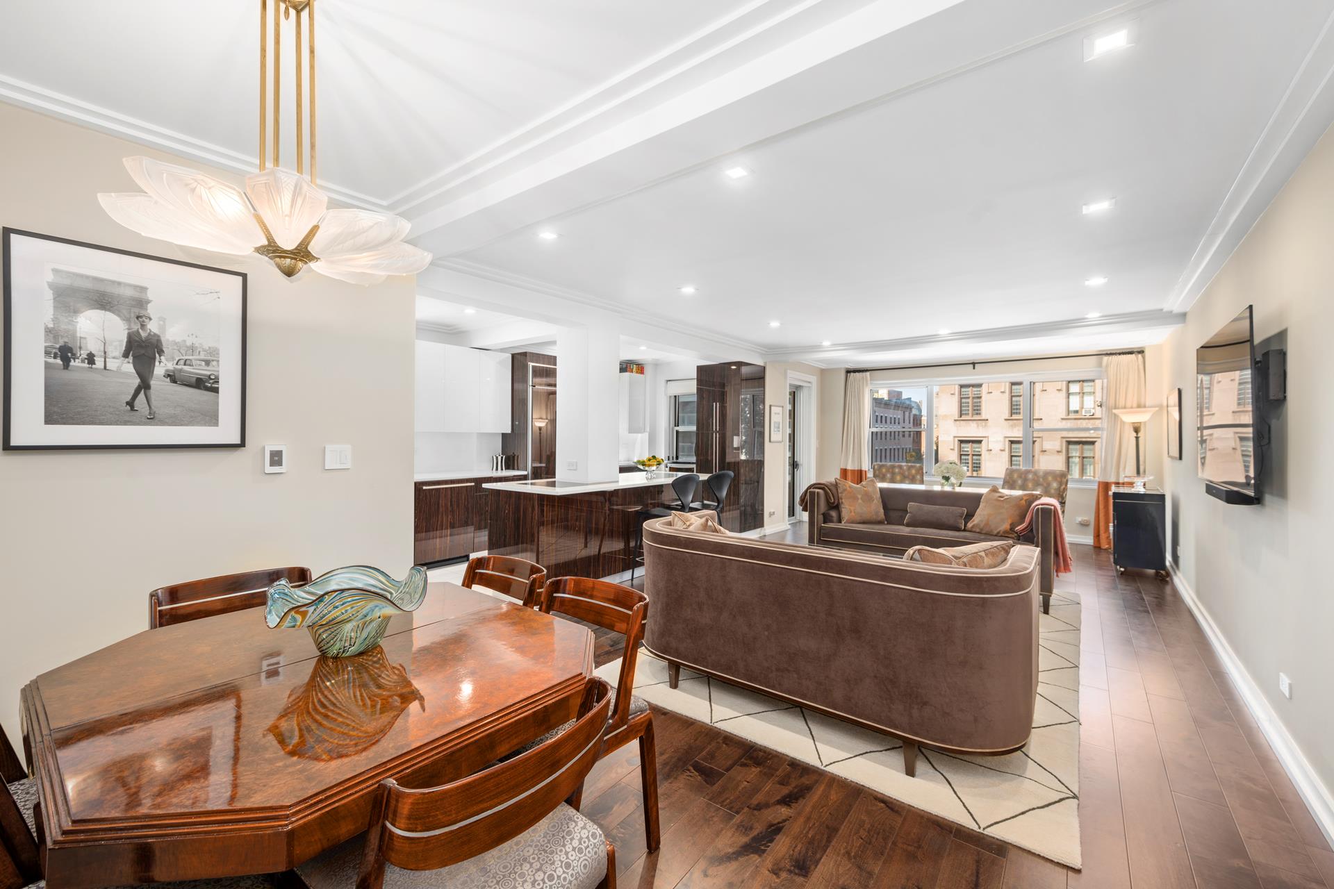 11 Fifth Avenue, 4G