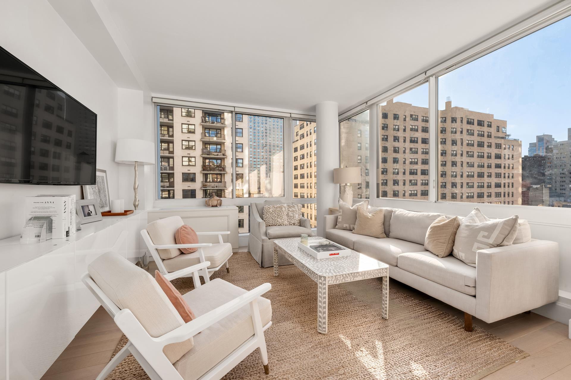 389 East 89th Street, 9C