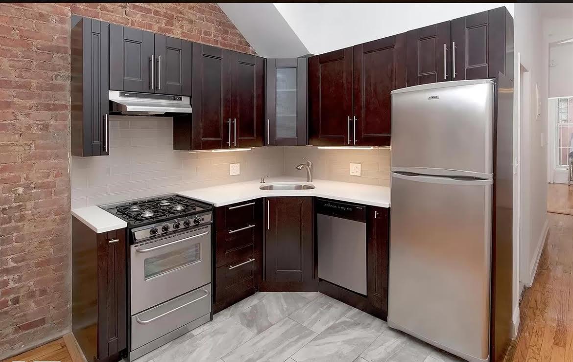 453 W 47TH Street 2F