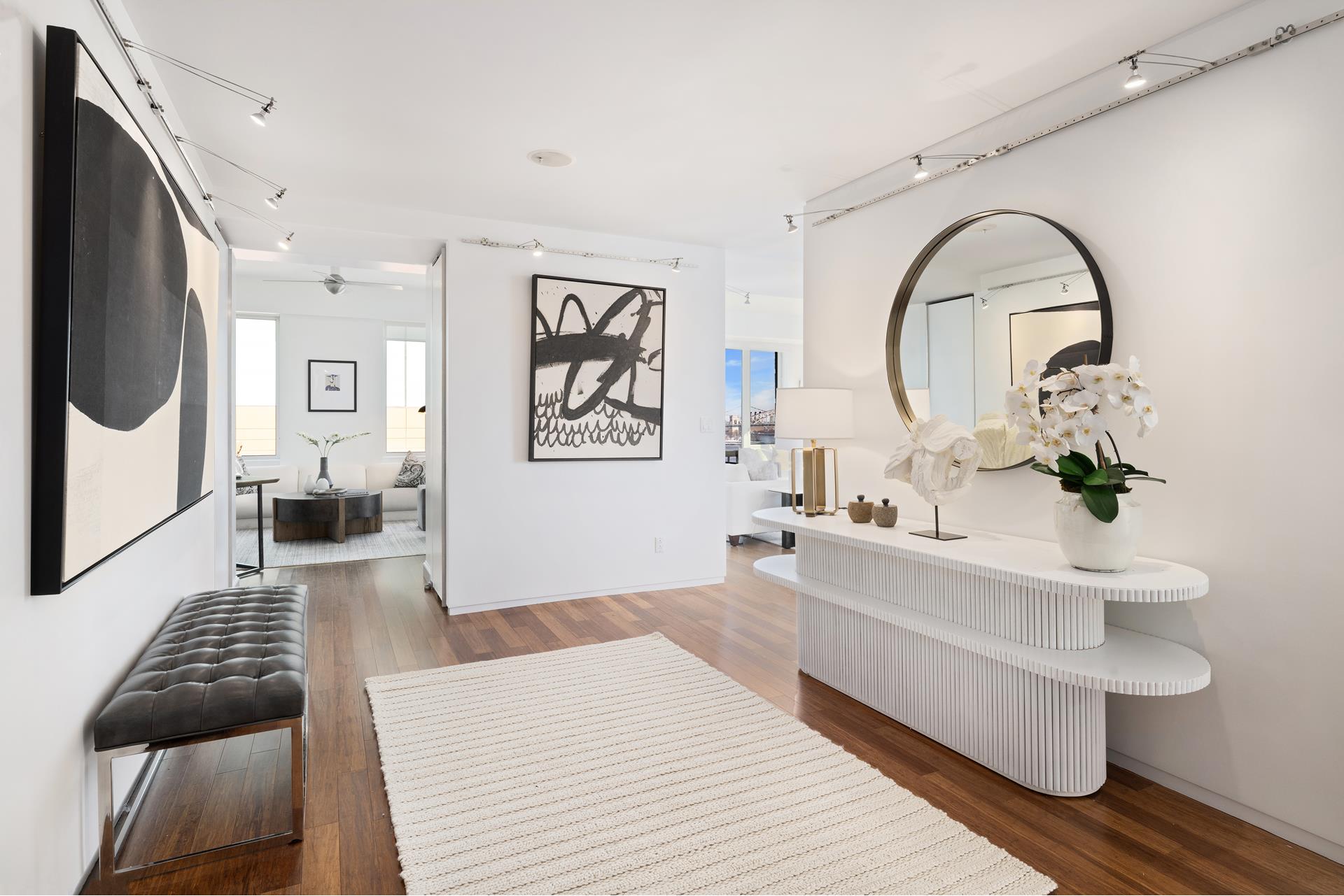 90 East End Avenue, 16A
