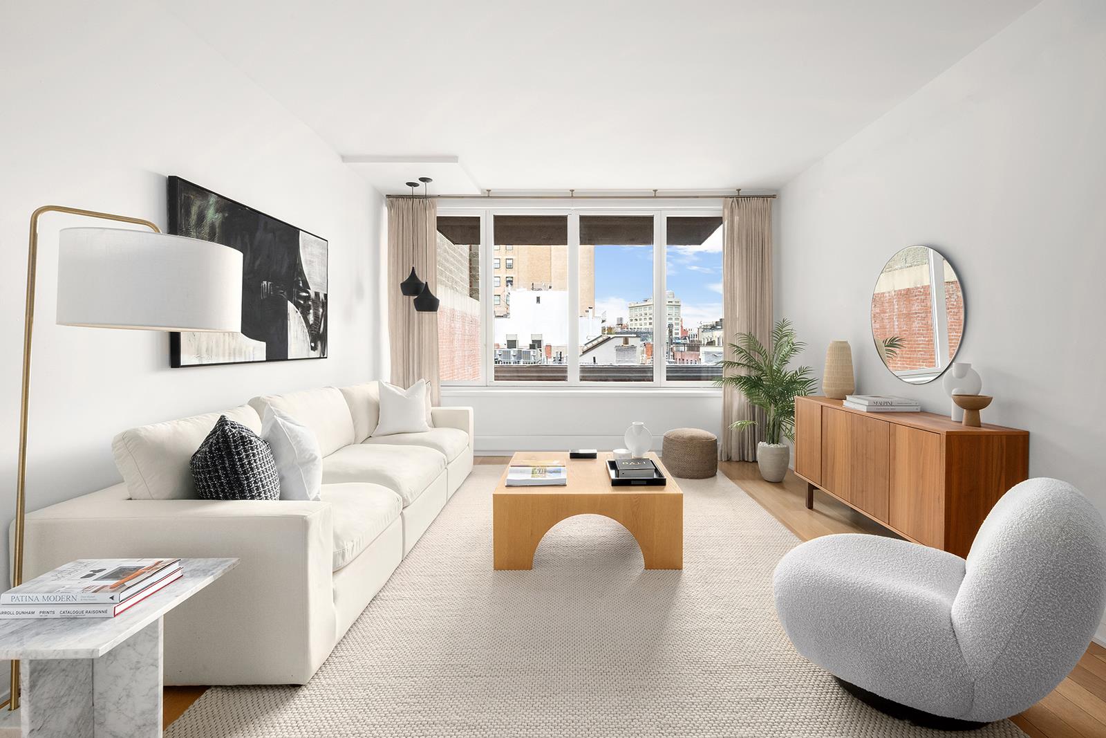 5 Franklin Place, 8A1