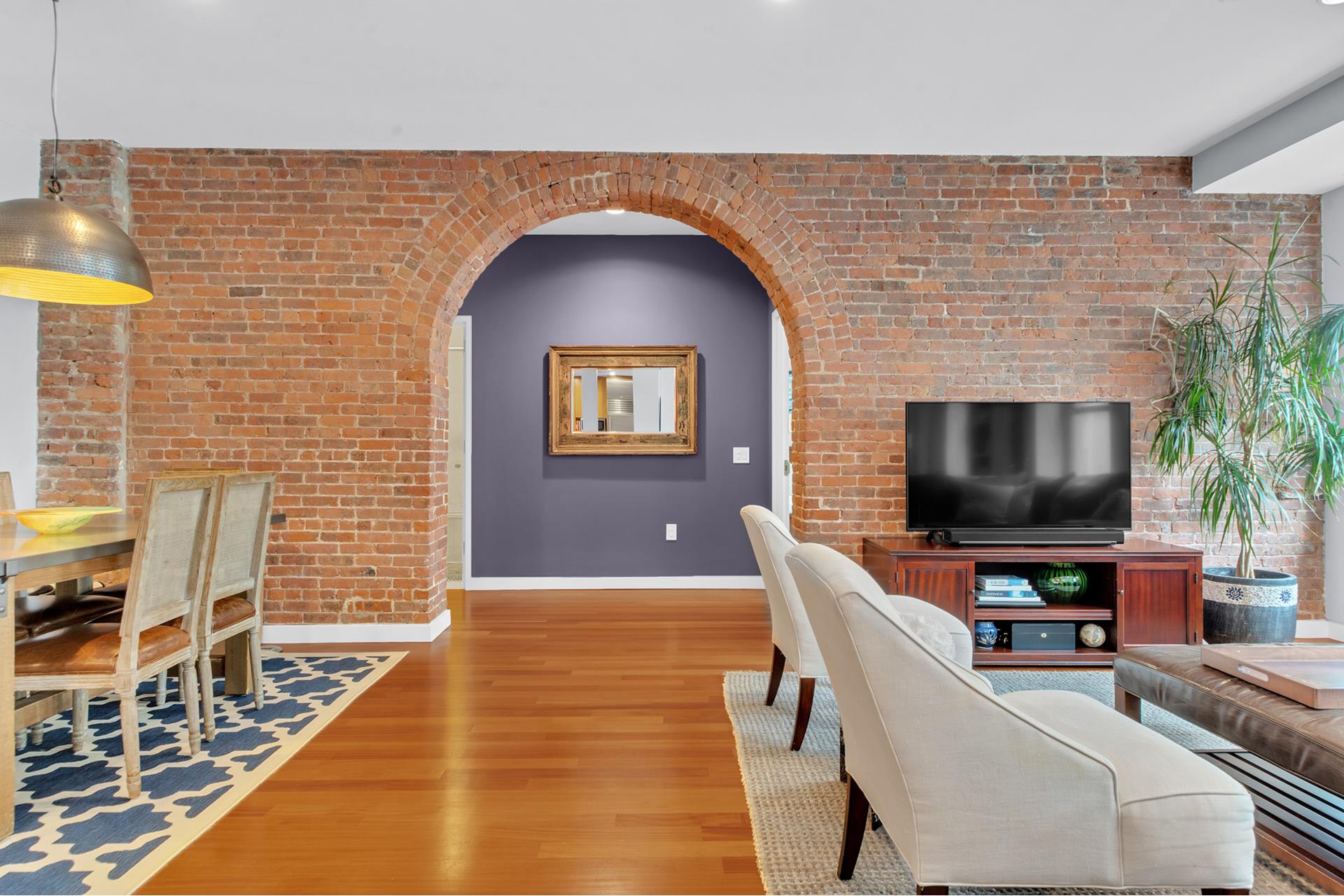 52 Thomas Street, 4C