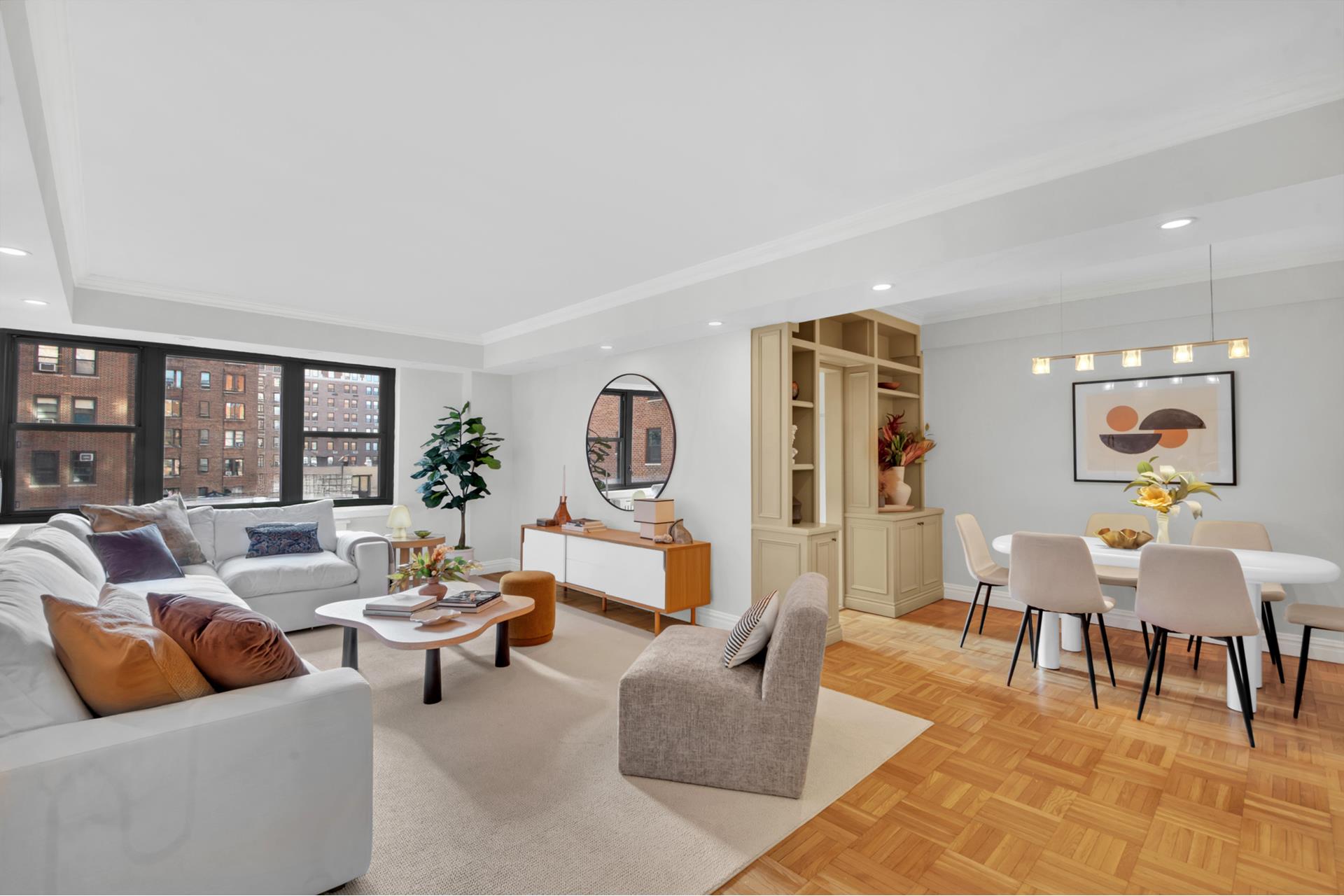 11 RIVERSIDE Drive 8STE