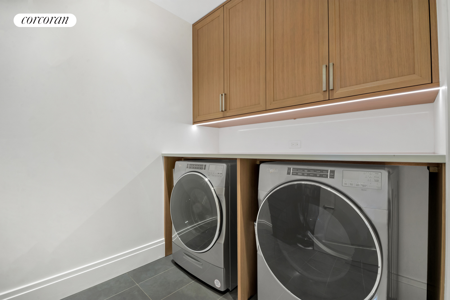 225 W 86TH Street 810