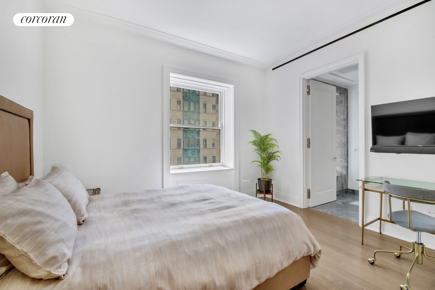 225 W 86TH Street 810