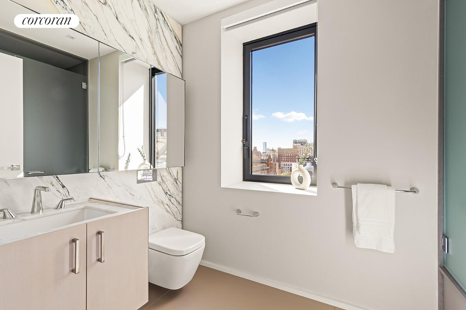 121 E 22ND Street N1505