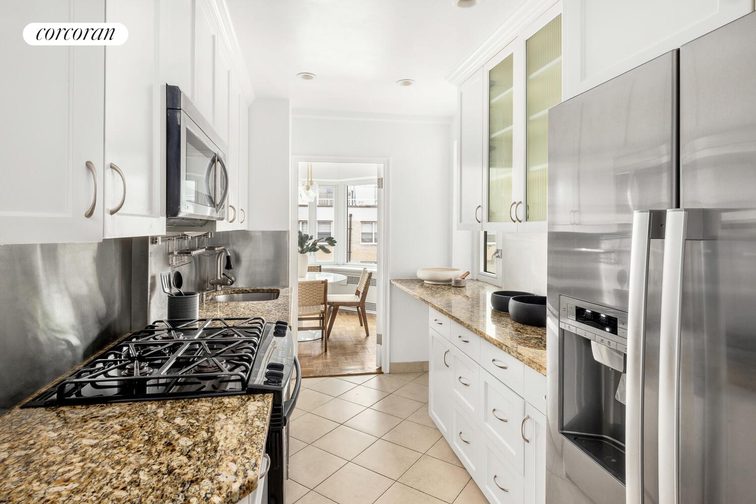 215 E 79TH Street 12EF