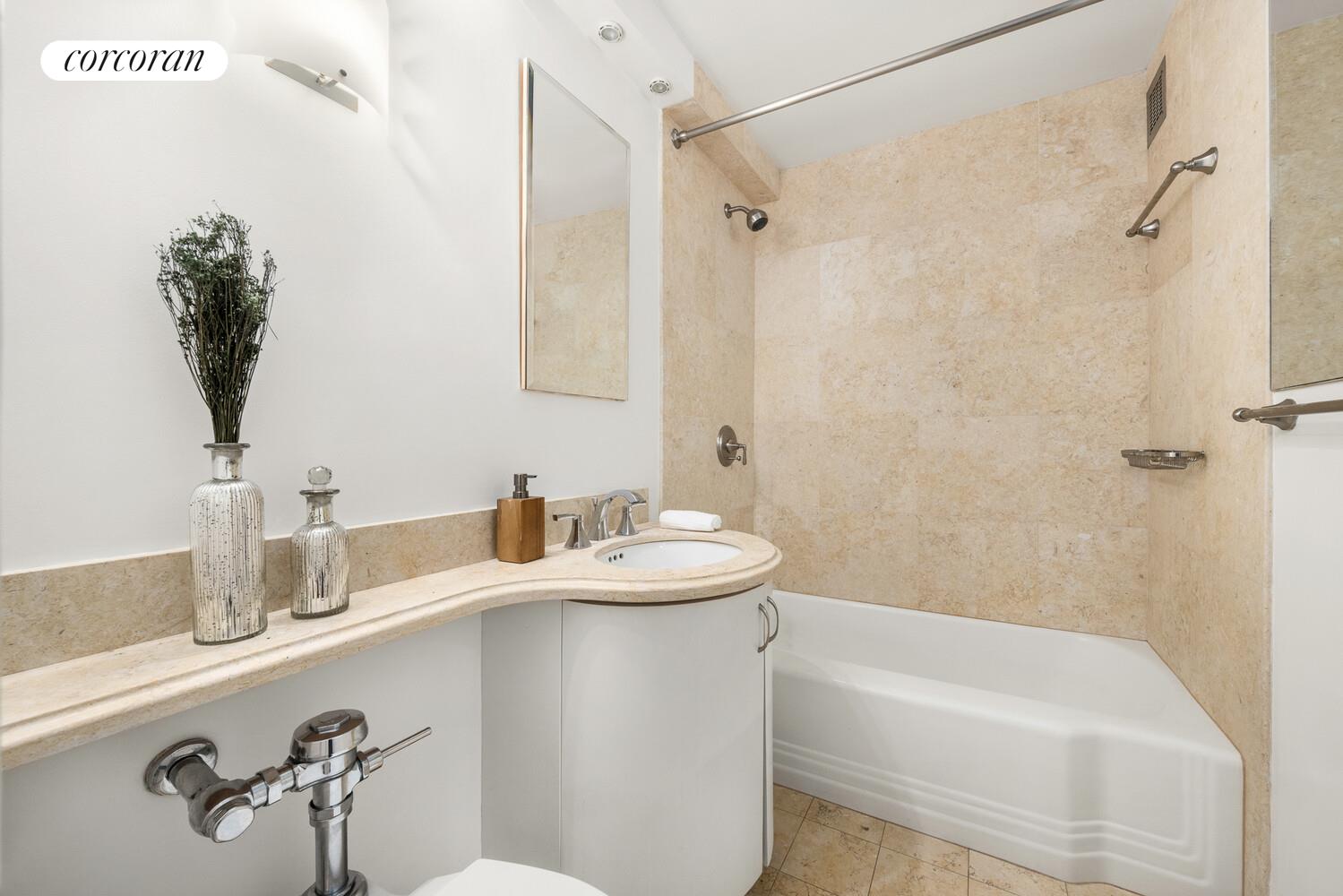 215 East 79th Street, 12EF