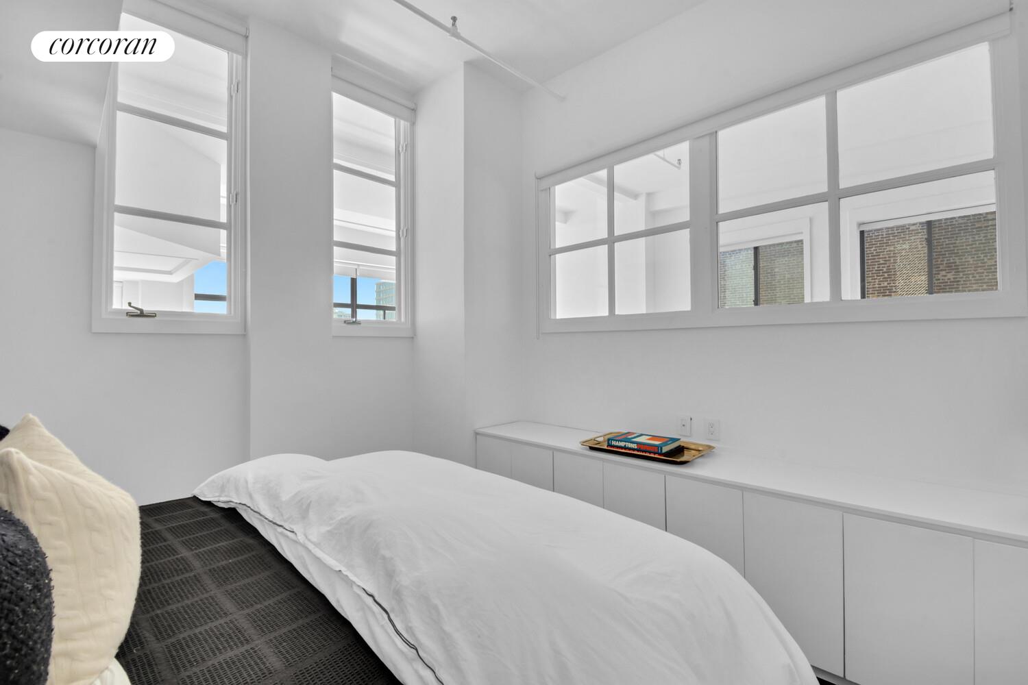 718 Broadway, PHB