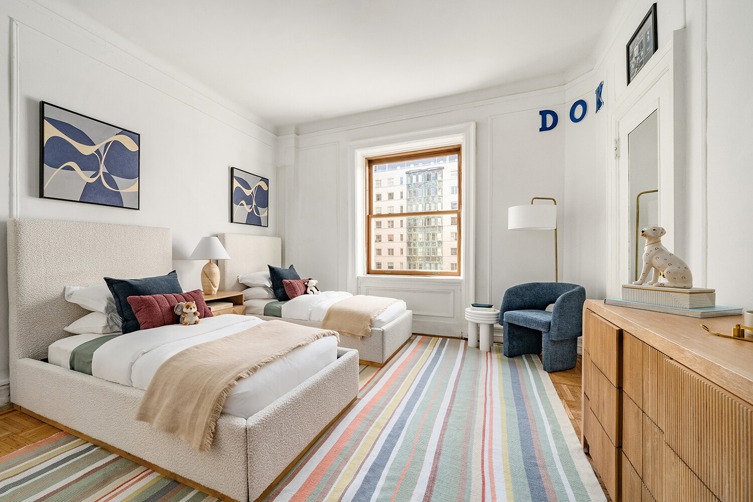 225 W 86TH Street 608