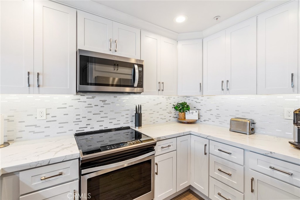 1200 N Pacific Coast Hwy #114 Highway 114