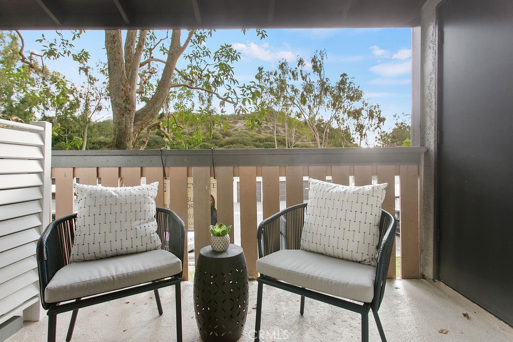 20702 El Toro Road 290