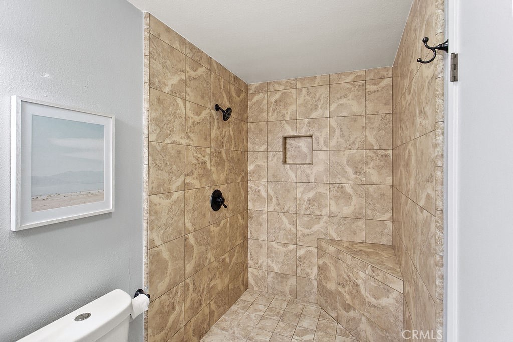 20702 El Toro Road 290