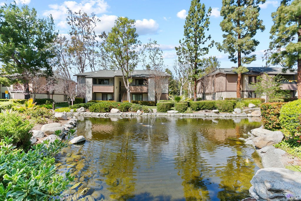 20702 El Toro Road 290