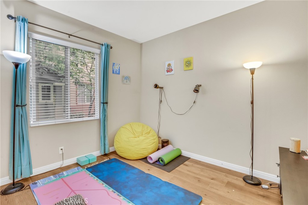 11742 216th Street 3