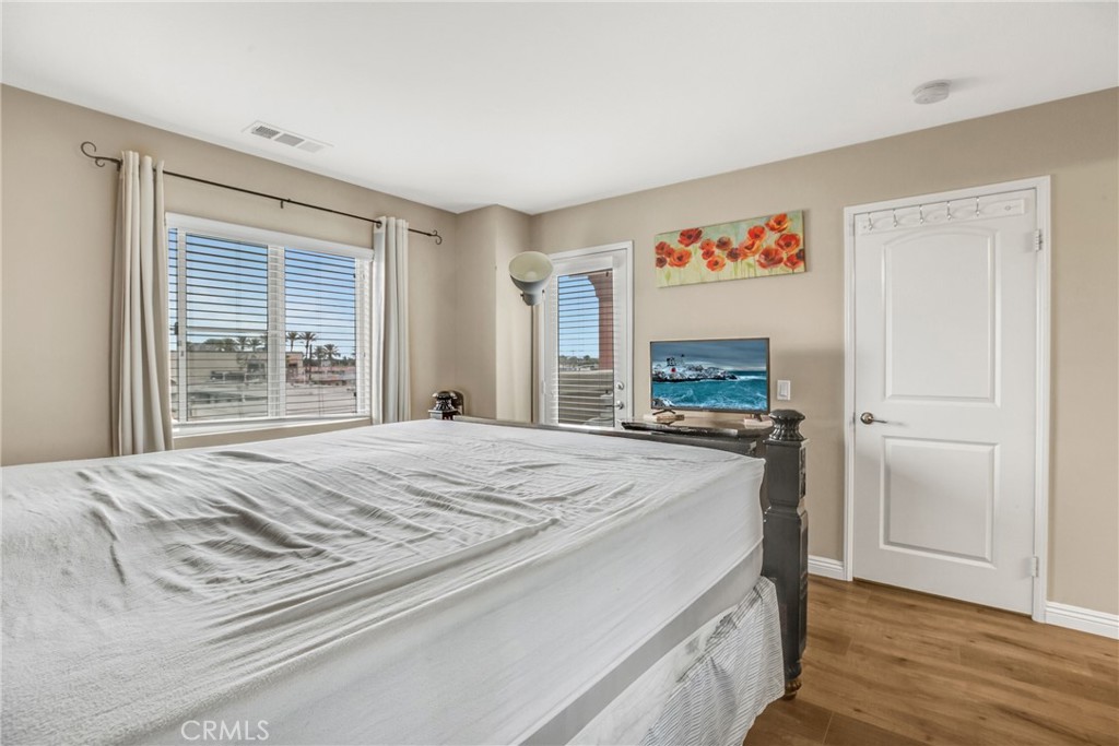 11742 216th Street 3