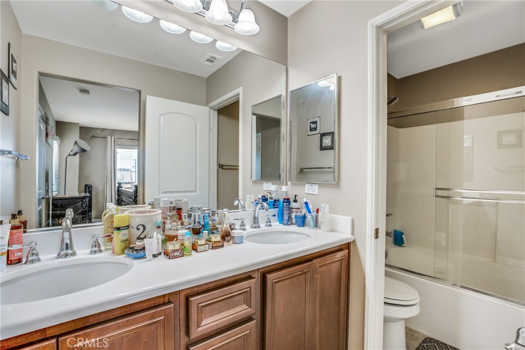 11742 216th Street 3