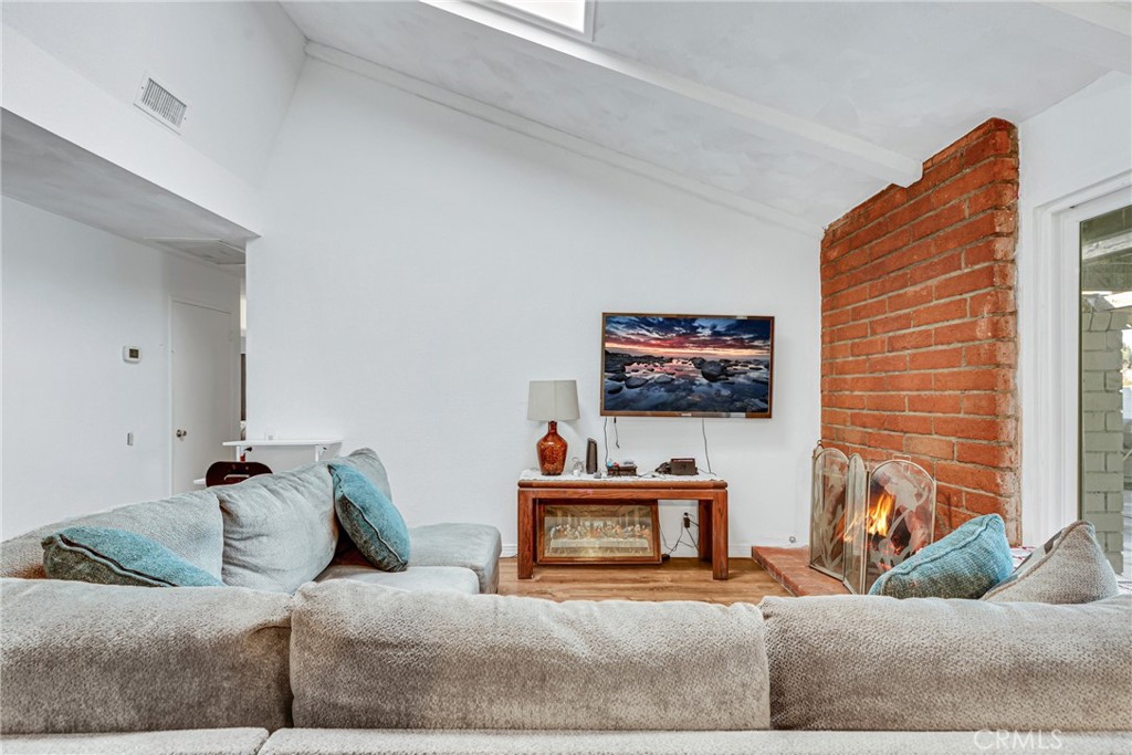 12209 Yearling Place