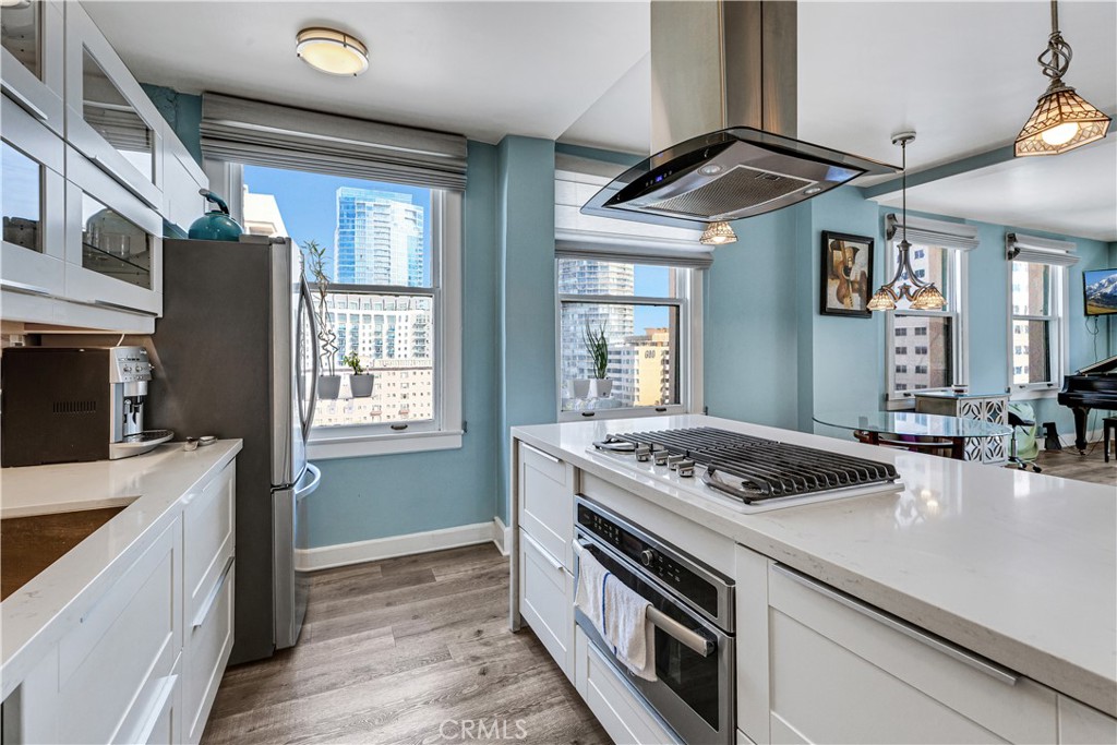 455 E Ocean Boulevard 1001