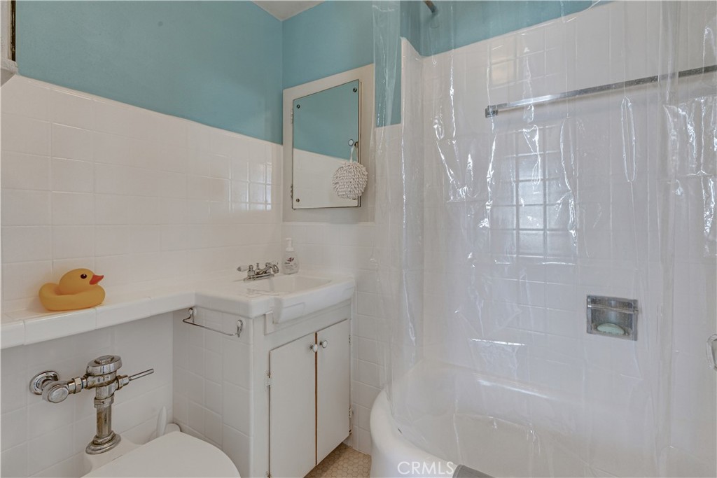 455 E Ocean Boulevard 1001