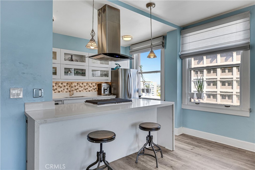 455 E Ocean Boulevard 1001