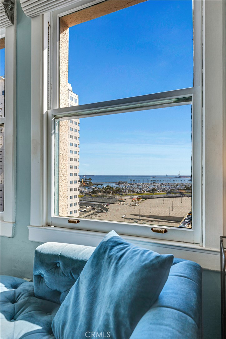 455 E Ocean Boulevard 1001