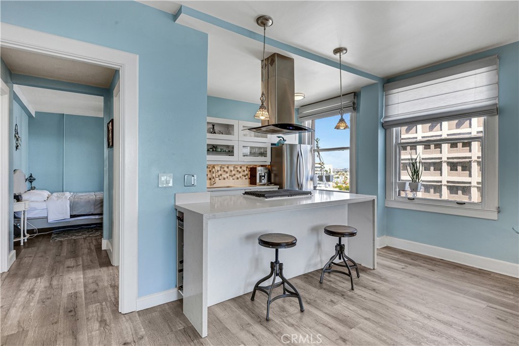 455 E Ocean Boulevard 1001