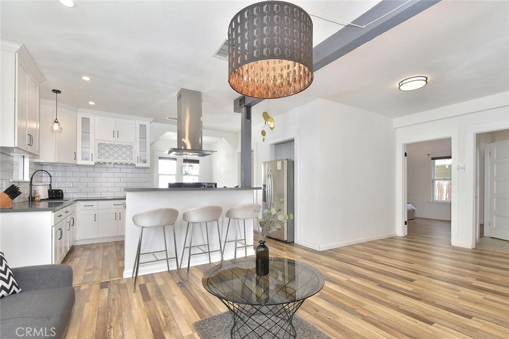 757 N Loma Vista Drive