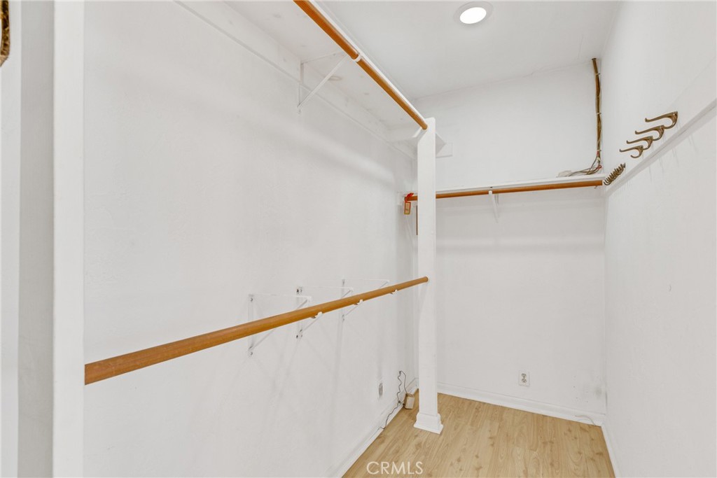 2333 Eucalyptus Avenue