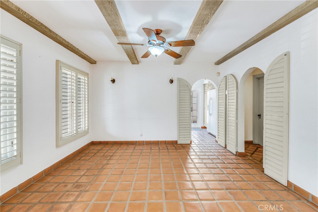 2333 Eucalyptus Avenue