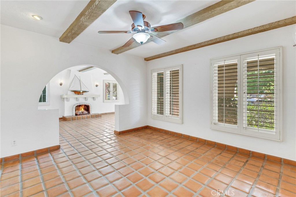 2333 Eucalyptus Avenue