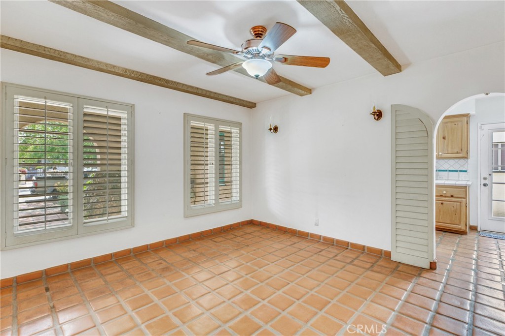 2333 Eucalyptus Avenue