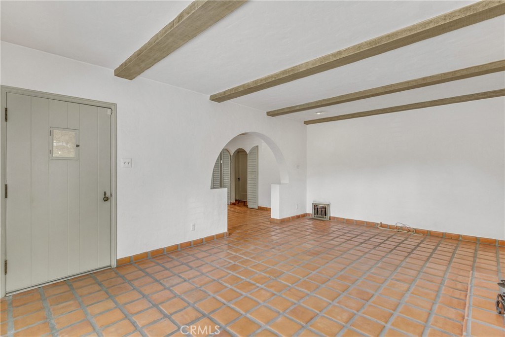 2333 Eucalyptus Avenue