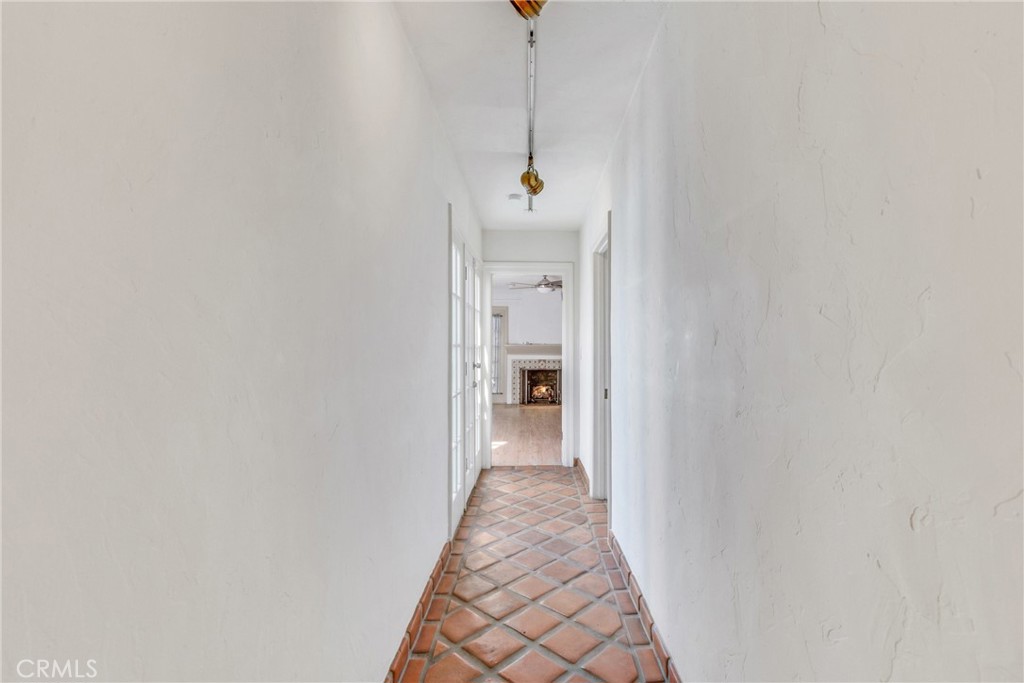 2333 Eucalyptus Avenue