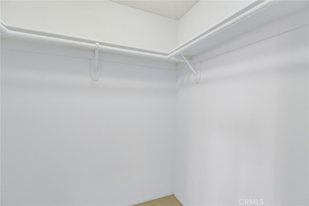 501 Herondo Street 28