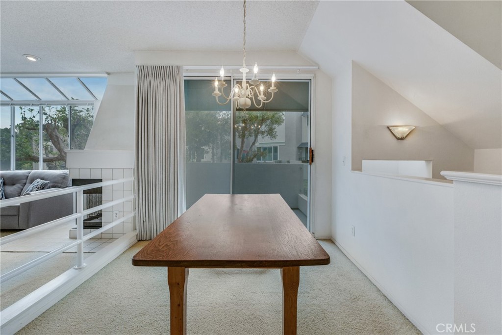 501 Herondo Street 28