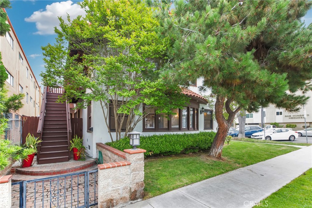 103 Hermosa Avenue A