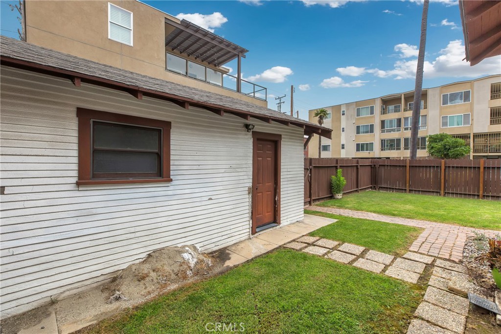 103 Hermosa Avenue A