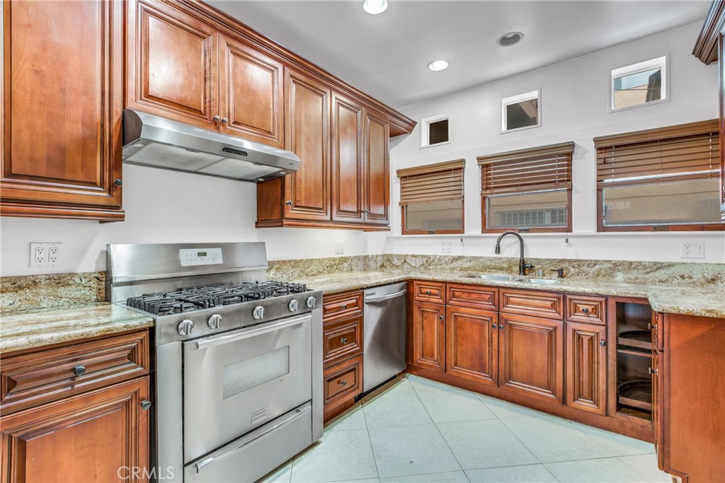 103 Hermosa Avenue A