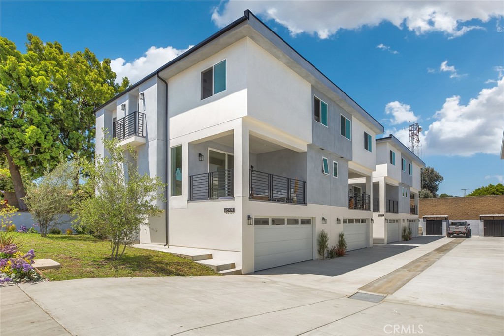 25318 Narbonne Avenue