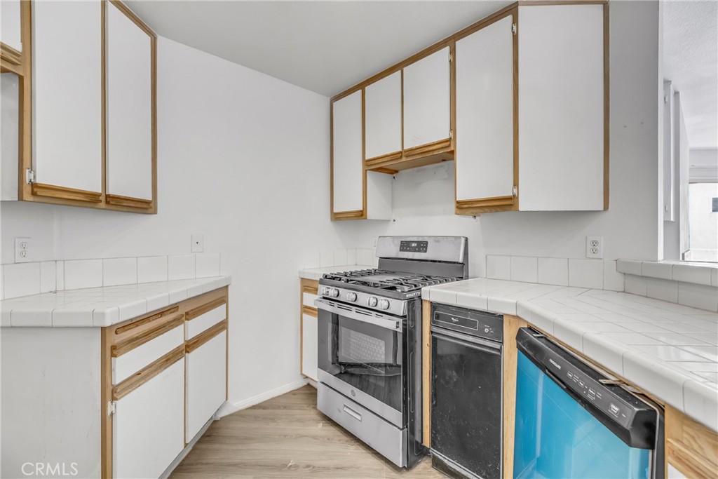 3605 E Anaheim Street 321