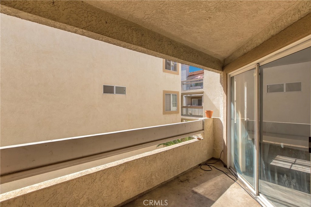 3605 E Anaheim Street 321