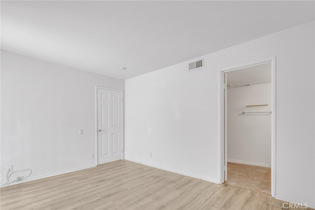 3605 E Anaheim Street 321