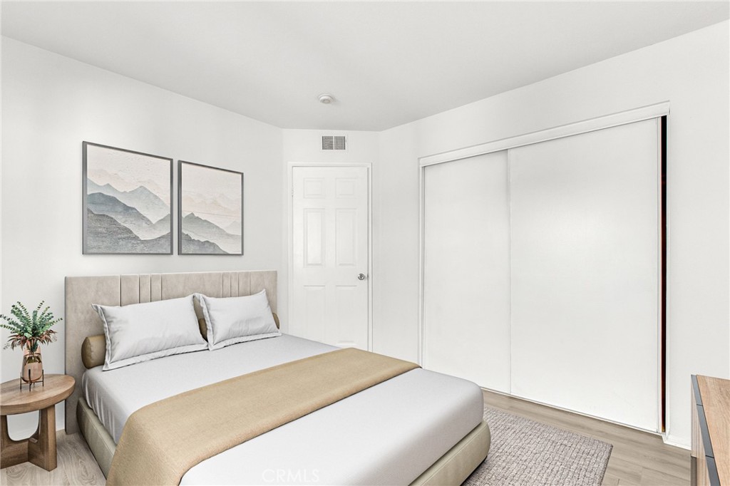 3605 E Anaheim Street 321